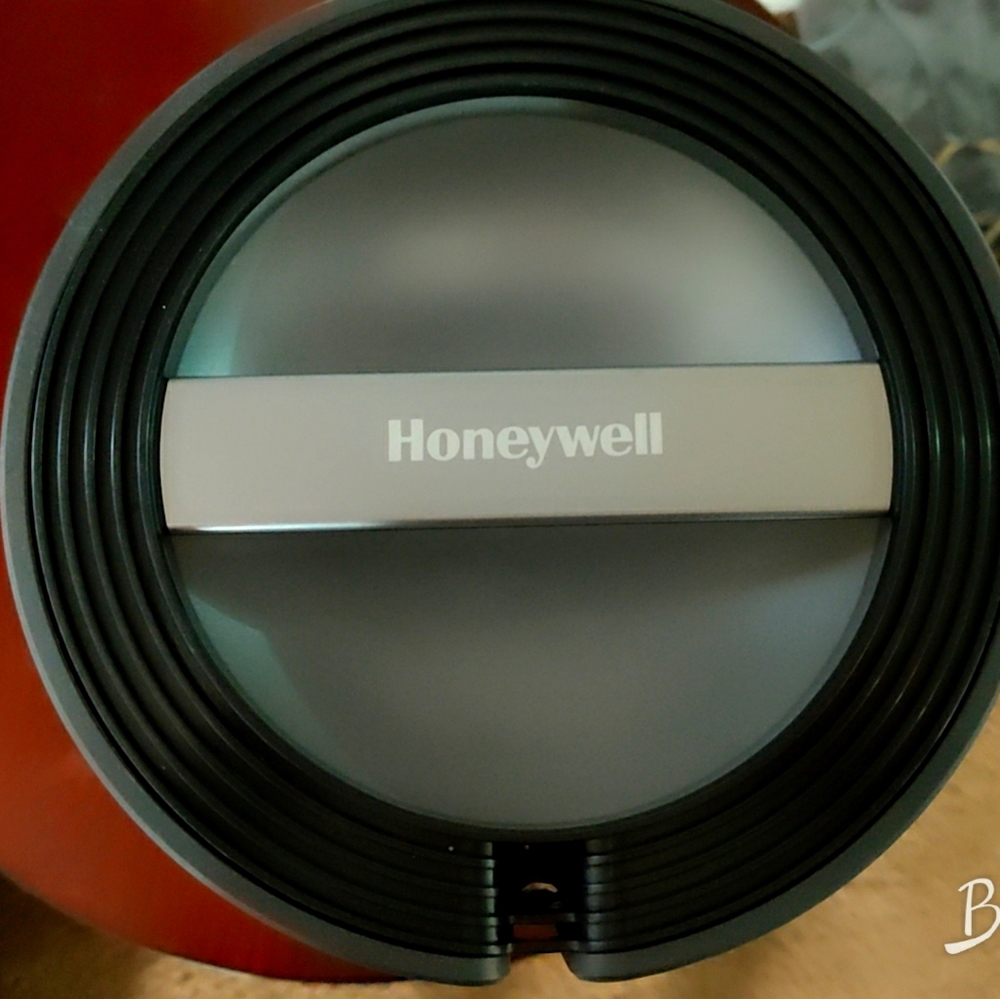Cool mist aromatherapy humidifier
